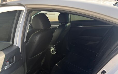 Hyundai Elantra VI рестайлинг, 2019 год, 1 470 000 рублей, 9 фотография