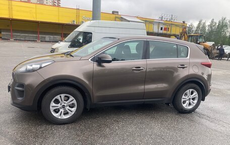 KIA Sportage IV рестайлинг, 2018 год, 1 899 000 рублей, 10 фотография