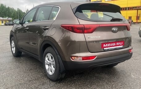 KIA Sportage IV рестайлинг, 2018 год, 1 899 000 рублей, 7 фотография