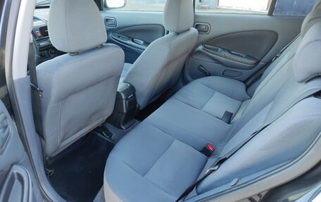 Nissan Almera, 2004 год, 250 000 рублей, 17 фотография