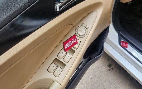 Hyundai Sonata VI, 2012 год, 1 150 000 рублей, 8 фотография