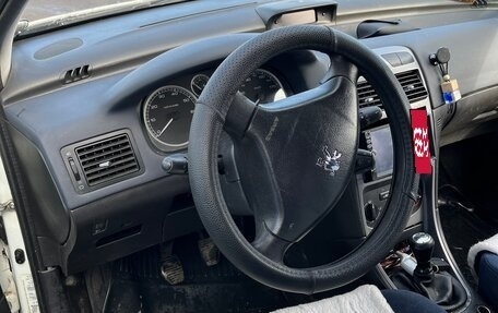 Peugeot 307 I, 2002 год, 200 000 рублей, 4 фотография