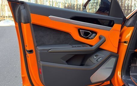 Lamborghini Urus I, 2023 год, 33 500 000 рублей, 12 фотография