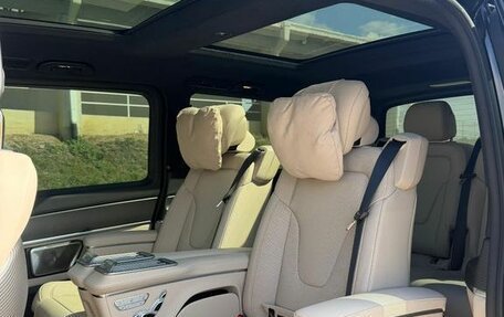 Mercedes-Benz V-Класс, 2025 год, 15 904 000 рублей, 6 фотография