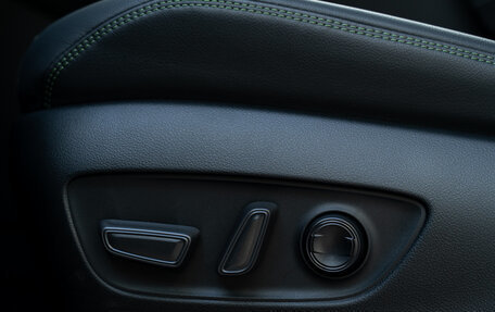 Toyota RAV4, 2025 год, 5 090 000 рублей, 19 фотография