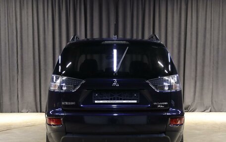 Mitsubishi Outlander III рестайлинг 3, 2011 год, 1 049 000 рублей, 14 фотография