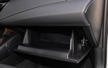 Toyota Corolla, 2026 год, 2 380 000 рублей, 20 фотография