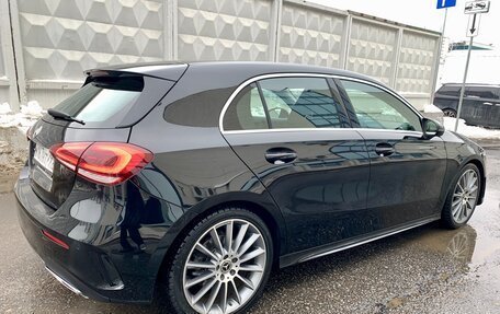 Mercedes-Benz A-Класс, 2018 год, 2 535 000 рублей, 8 фотография