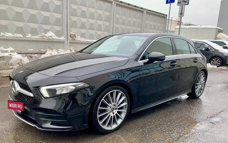 Mercedes-Benz A-Класс, 2018 год, 2 535 000 рублей, 2 фотография