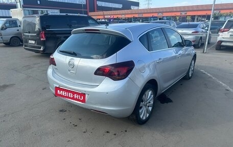 Opel Astra J, 2011 год, 820 000 рублей, 7 фотография