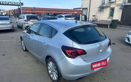 Opel Astra J, 2011 год, 820 000 рублей, 8 фотография