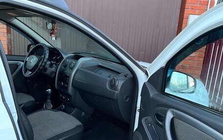 Renault Duster I рестайлинг, 2017 год, 950 000 рублей, 7 фотография