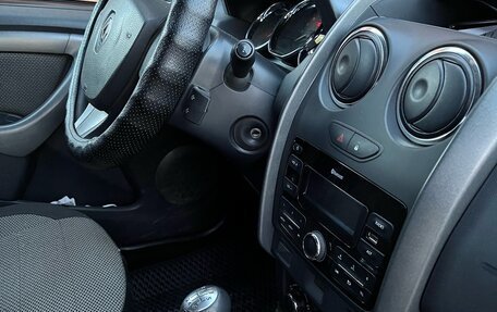 Renault Duster I рестайлинг, 2017 год, 950 000 рублей, 8 фотография