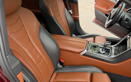 BMW 8 серия, 2019 год, 6 900 000 рублей, 13 фотография