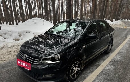 Volkswagen Polo VI (EU Market), 2018 год, 1 115 000 рублей, 3 фотография