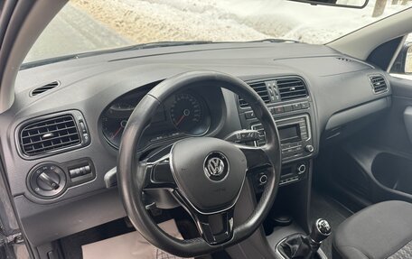 Volkswagen Polo VI (EU Market), 2018 год, 1 115 000 рублей, 17 фотография