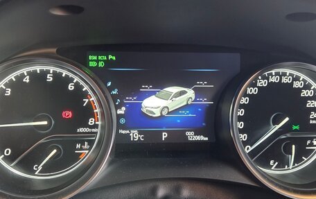 Toyota Camry, 2018 год, 3 000 000 рублей, 7 фотография