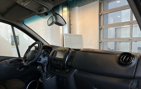 Opel Vivaro B, 2017 год, 2 169 000 рублей, 11 фотография