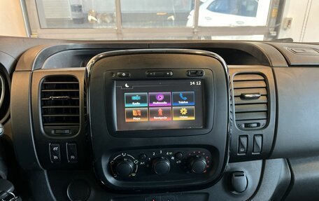 Opel Vivaro B, 2017 год, 2 169 000 рублей, 12 фотография