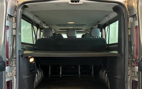 Opel Vivaro B, 2017 год, 2 169 000 рублей, 15 фотография