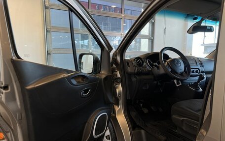 Opel Vivaro B, 2017 год, 2 169 000 рублей, 16 фотография