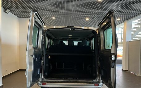 Opel Vivaro B, 2017 год, 2 169 000 рублей, 26 фотография