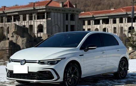 Volkswagen Golf VIII, 2022 год, 2 080 000 рублей, 1 фотография
