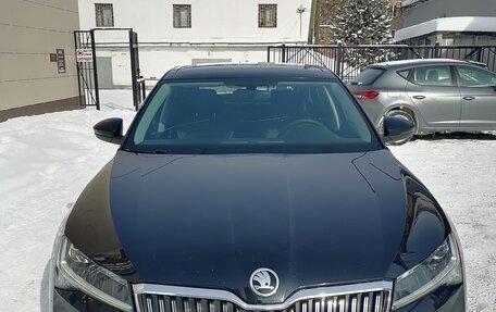 Skoda Superb III рестайлинг, 2020 год, 2 500 000 рублей, 1 фотография