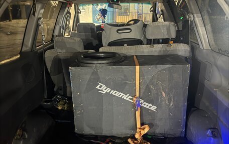 Toyota Estima III рестайлинг -2, 1996 год, 480 000 рублей, 16 фотография