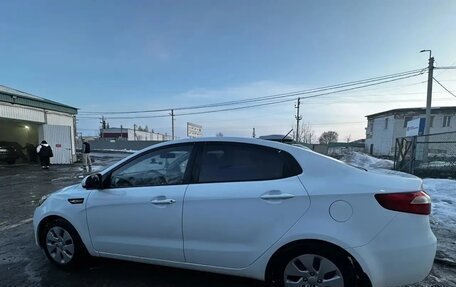 KIA Rio III рестайлинг, 2014 год, 880 000 рублей, 6 фотография