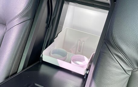 BMW 7 серия, 2009 год, 1 800 000 рублей, 16 фотография