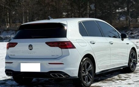 Volkswagen Golf VIII, 2022 год, 2 080 000 рублей, 5 фотография