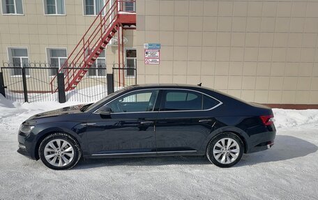 Skoda Superb III рестайлинг, 2020 год, 2 500 000 рублей, 2 фотография