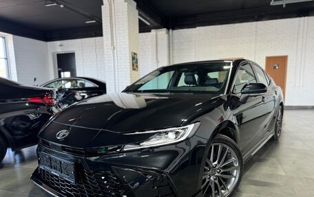 Toyota Camry, 2025 год, 4 390 000 рублей, 3 фотография