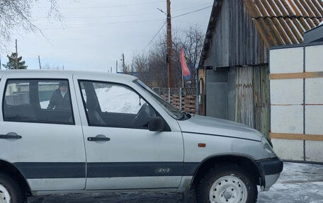 Chevrolet Niva I рестайлинг, 2005 год, 310 000 рублей, 1 фотография