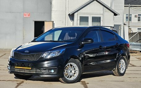 KIA Rio III рестайлинг, 2015 год, 800 000 рублей, 1 фотография