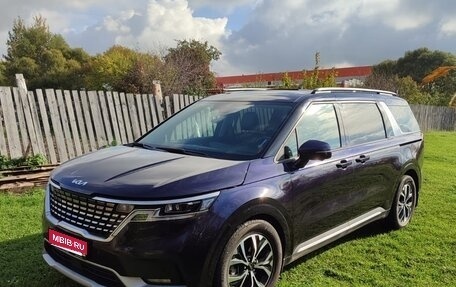 KIA Carnival, 2023 год, 5 000 000 рублей, 1 фотография