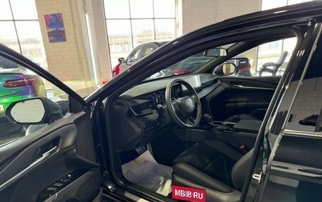 Toyota Camry, 2025 год, 4 390 000 рублей, 15 фотография