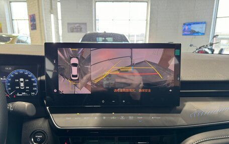 Toyota Camry, 2025 год, 4 390 000 рублей, 34 фотография