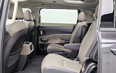 KIA Carnival, 2024 год, 8 590 000 рублей, 19 фотография