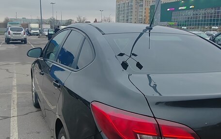 Opel Astra J, 2013 год, 700 000 рублей, 3 фотография