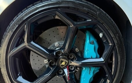 Lamborghini Huracán, 2020 год, 21 850 000 рублей, 10 фотография