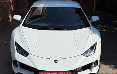 Lamborghini Huracán, 2020 год, 21 850 000 рублей, 7 фотография