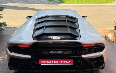 Lamborghini Huracán, 2020 год, 21 850 000 рублей, 3 фотография