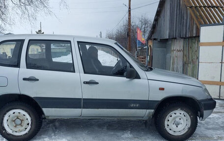 Chevrolet Niva I рестайлинг, 2005 год, 310 000 рублей, 5 фотография