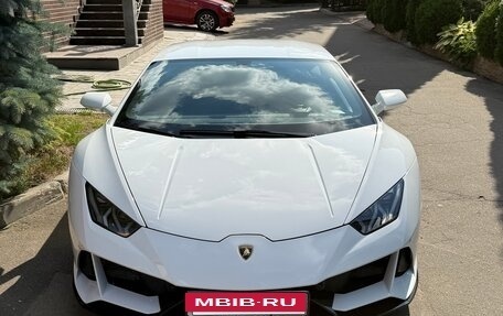 Lamborghini Huracán, 2020 год, 21 850 000 рублей, 27 фотография