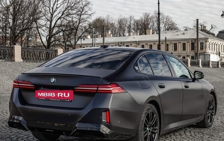 BMW 5 серия, 2025 год, 7 600 000 рублей, 2 фотография