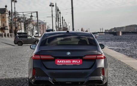 BMW 5 серия, 2025 год, 7 600 000 рублей, 3 фотография