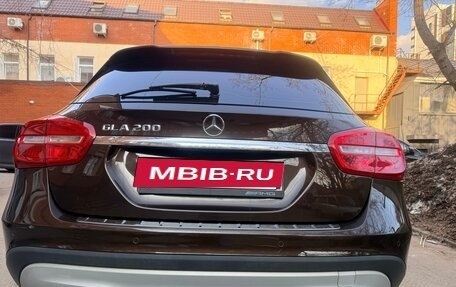 Mercedes-Benz GLA, 2014 год, 1 750 000 рублей, 16 фотография