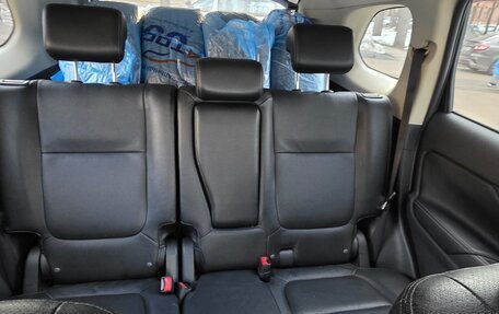 Mitsubishi Outlander III рестайлинг 3, 2016 год, 2 200 000 рублей, 25 фотография